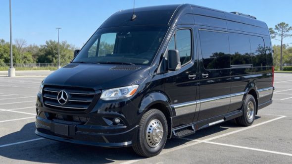 mobile 8 passenger sprinter van