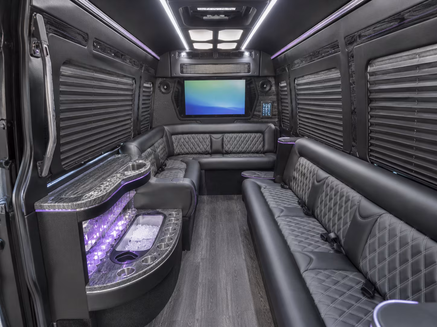 find the perfect transportation for your next corporate event 1