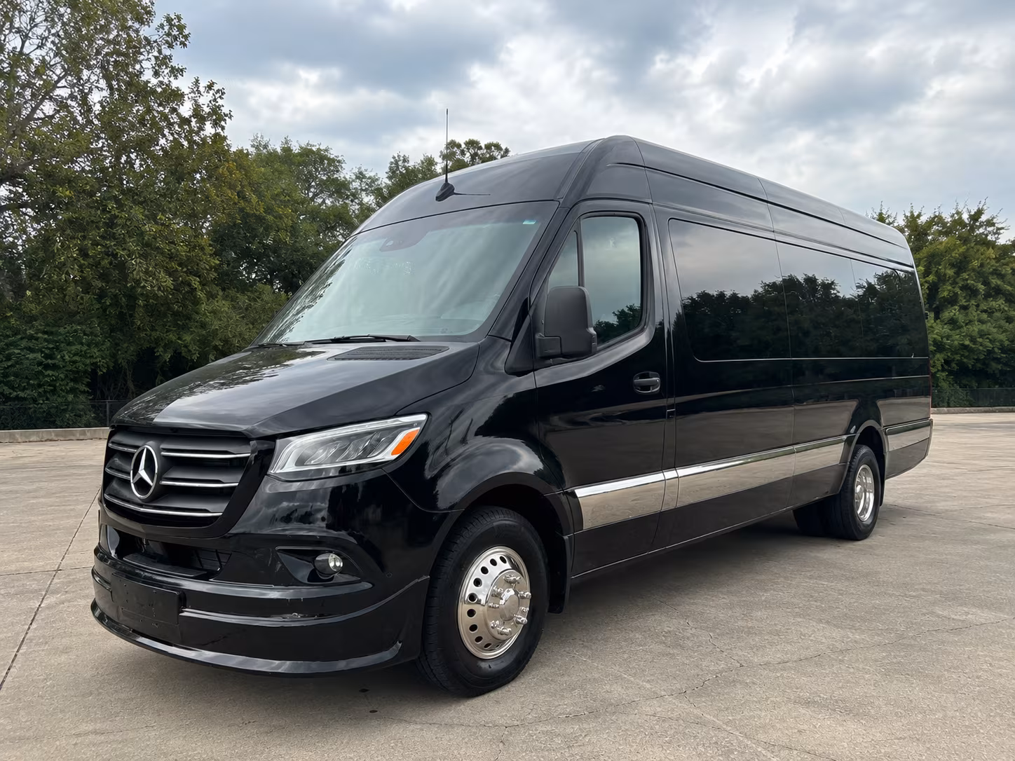 find the perfect transportation for your next private event 5