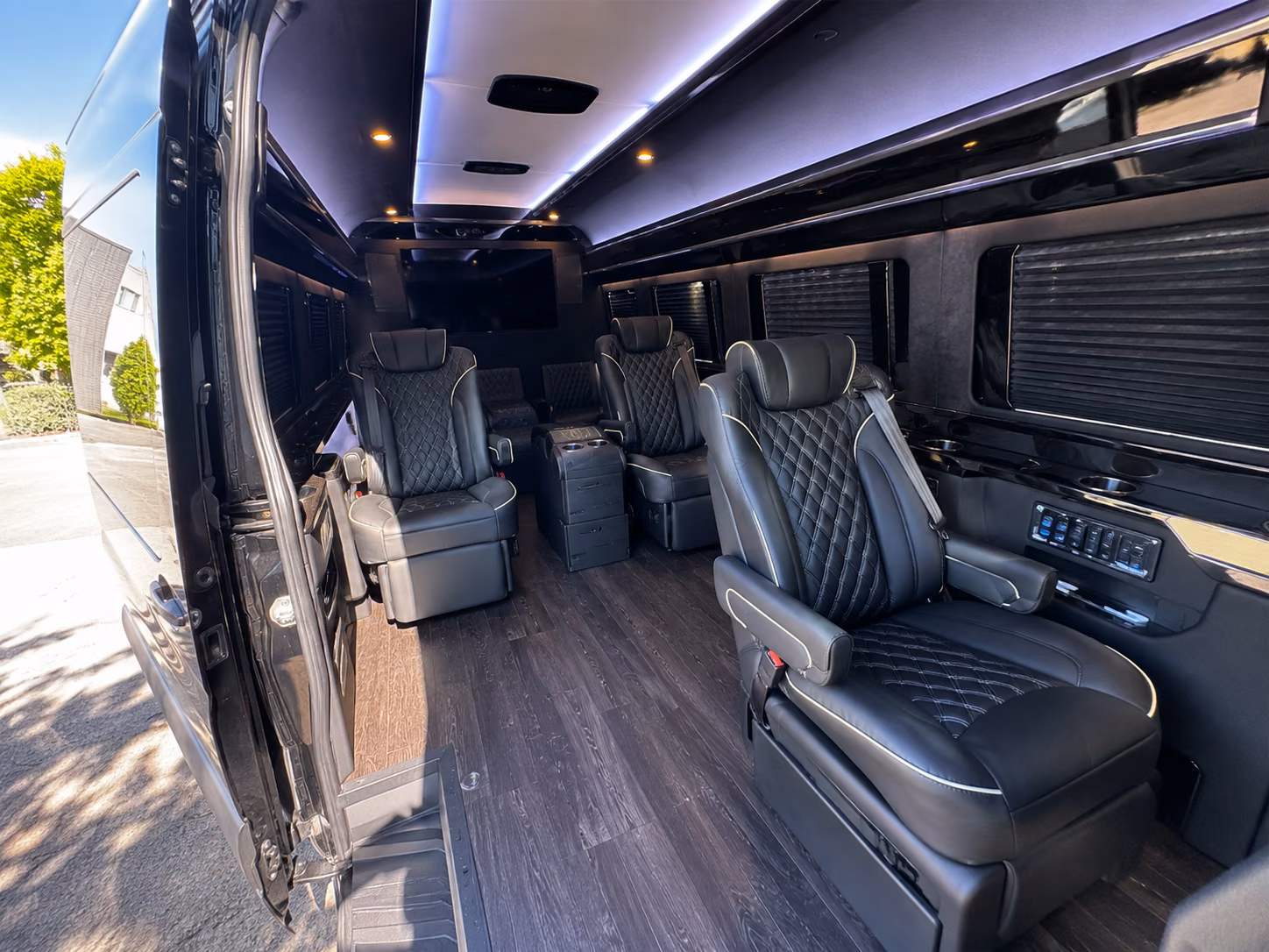mobile 20 passenger sprinter van inside