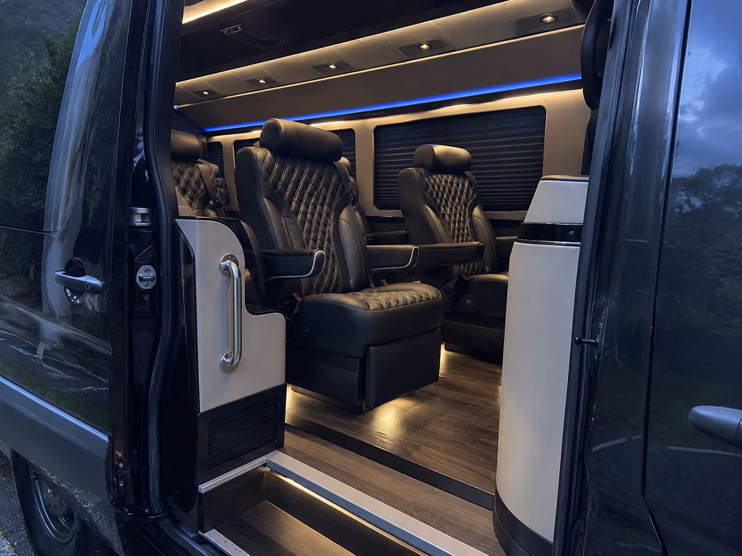 mobile 8 passenger sprinter van inside