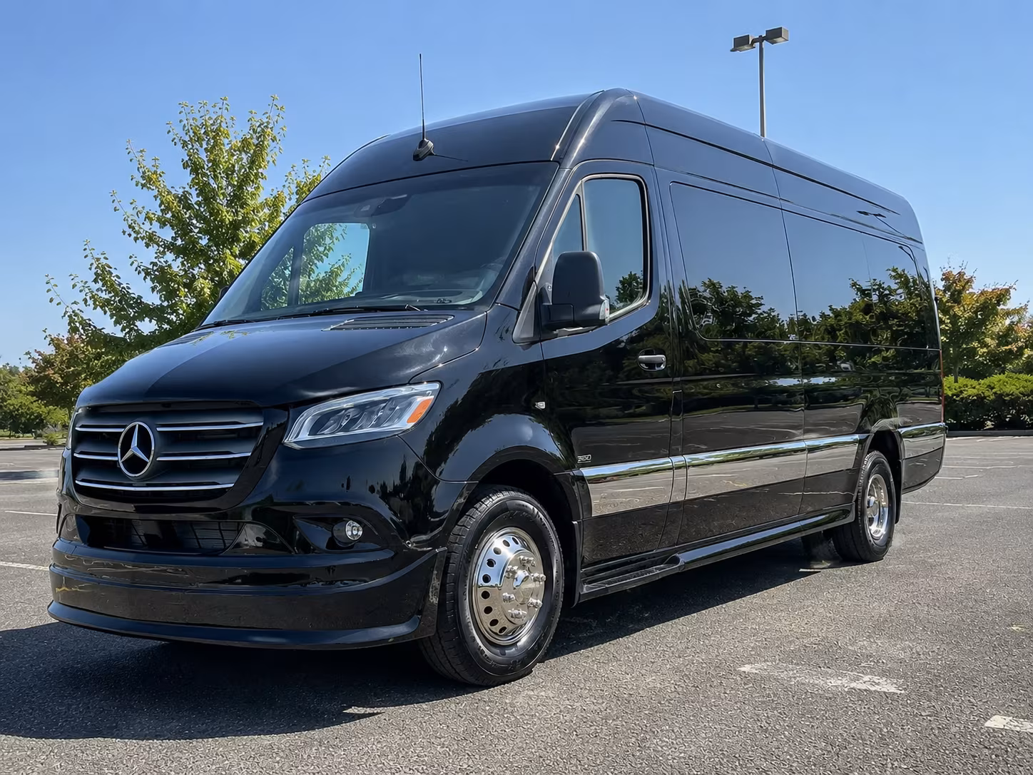 mobile sprinter limousine